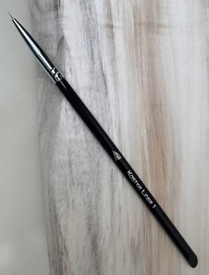 Kostka Brush Liner 1